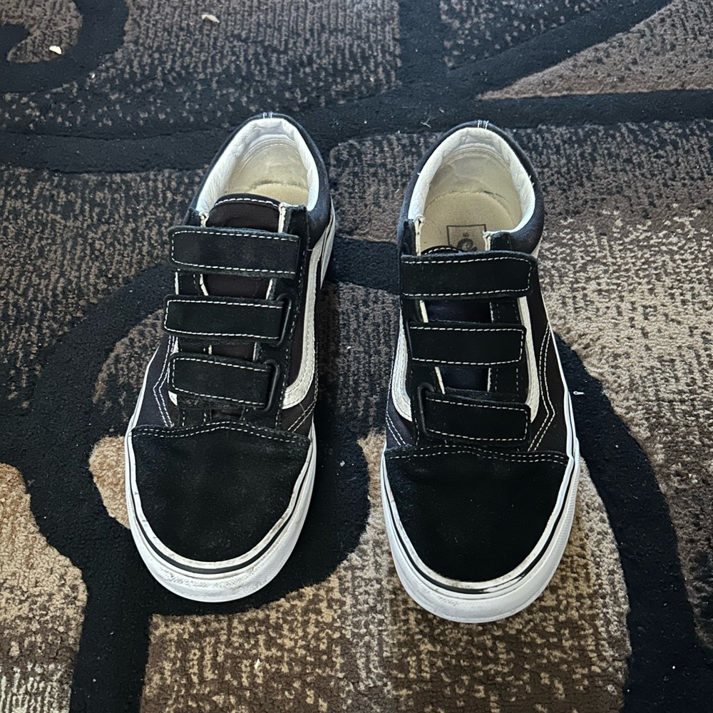 Black Vans